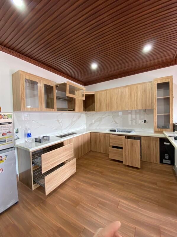 CÔNG TY TNHH SẢN XUẤT THƯƠNG MẠI ĐẠI NAM SƠN WINDOW