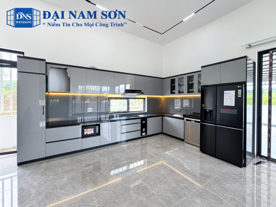CÔNG TY TNHH SẢN XUẤT THƯƠNG MẠI ĐẠI NAM SƠN WINDOW