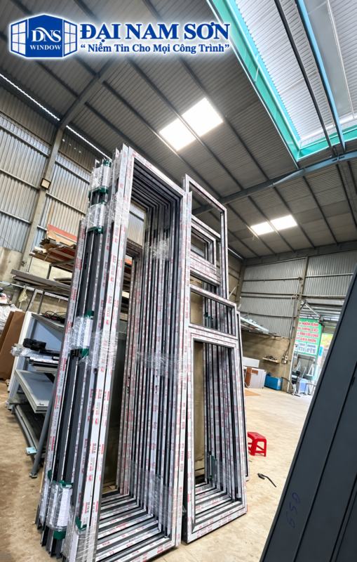 CÔNG TY TNHH SẢN XUẤT THƯƠNG MẠI ĐẠI NAM SƠN WINDOW